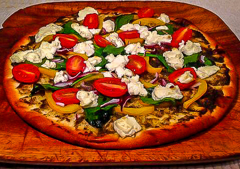 Green Seasoned Pizza