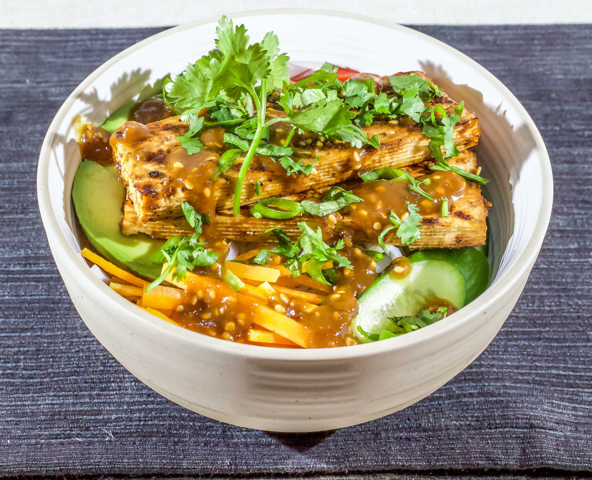 Vegan Spring Roll Bowl with Tamarind Dressing